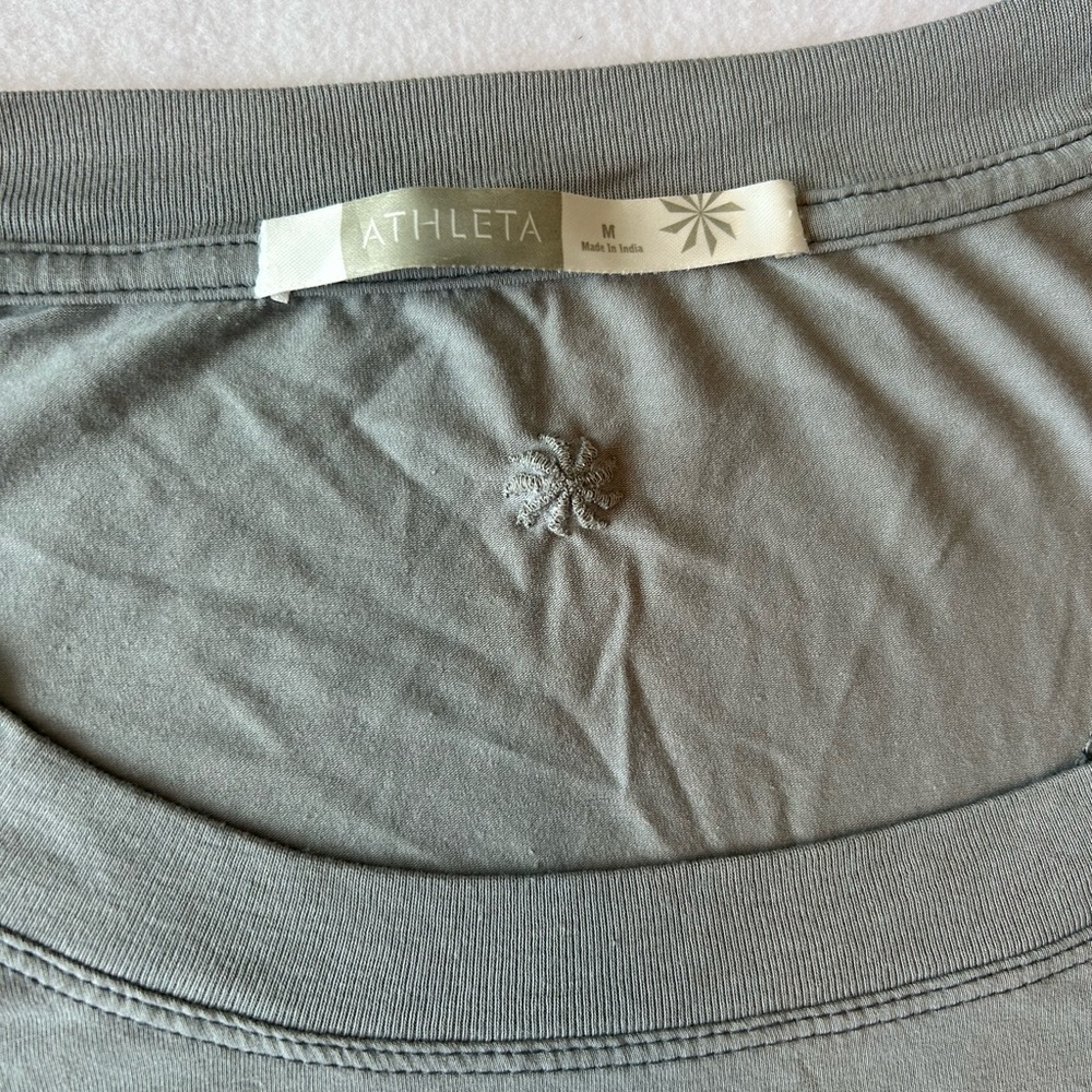 Athleta Gray Top